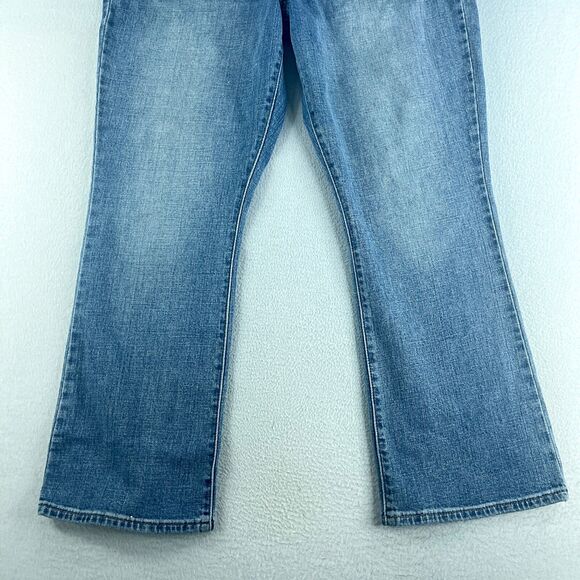 Levi's 415 Womens Blue Jeans Tag Size 31 (34x27.5) MIdRise Relaxed Bootcut - Picture 2 of 12